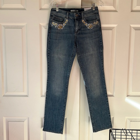 NWT Chicos Platinum Embellished Jeans - Picture 3 of 10